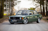 3 E21