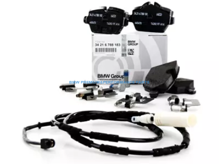 OE BMW SERIA 3 KOMPLET KLOCKÓW HAMULCOWYCH Z CZUJNIKIEM TYŁ